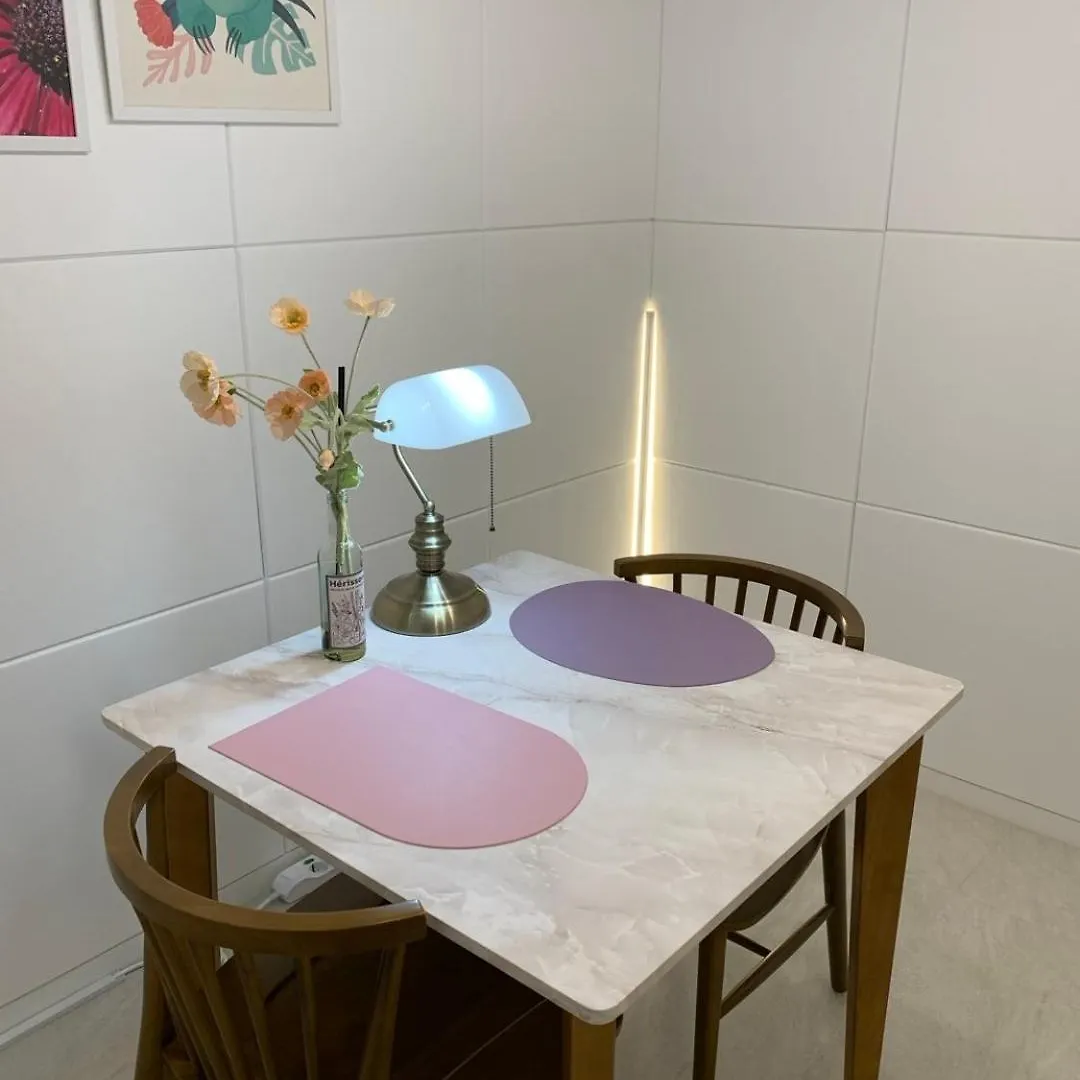 Comma 2, Cozy Semi-Basement Apartment Seoul 0*,  South Korea